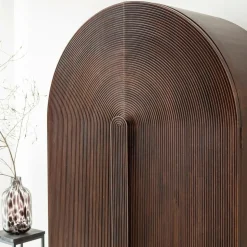 Armoire arrondie en bois de manguier Julio