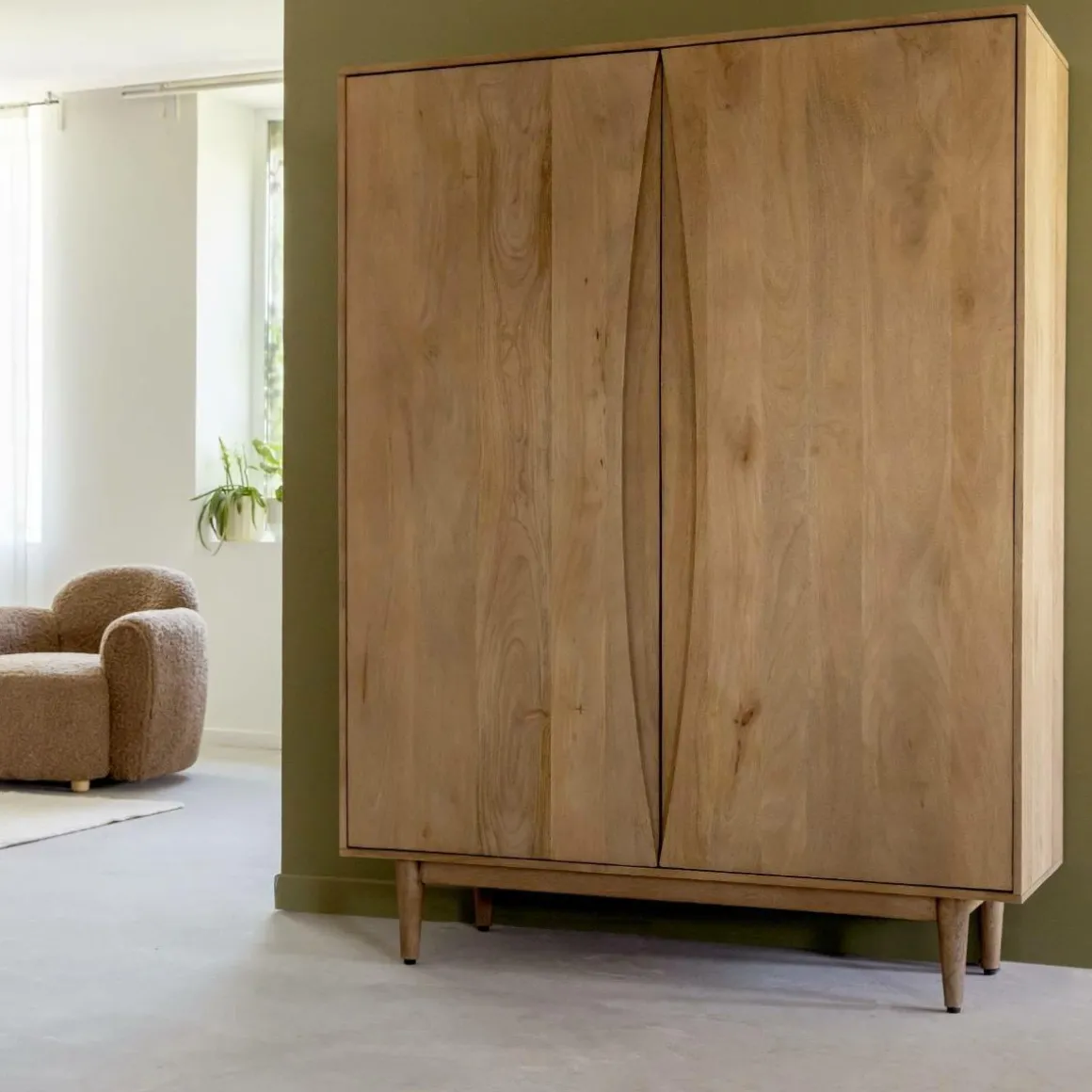 Armoire en bois de manguier Folia
