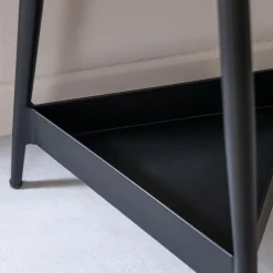 Bout de canapé en bois de manguier et métal noir Tilian