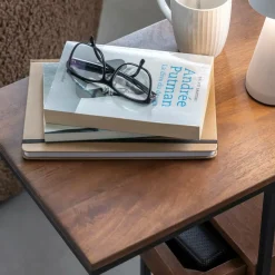 Bout de canapé en bois de manguier et métal Harald