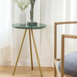 Bout de canapé en marbre Eva