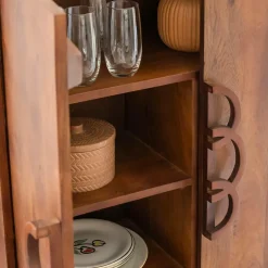 Buffet haut en bois d'acacia Quilla