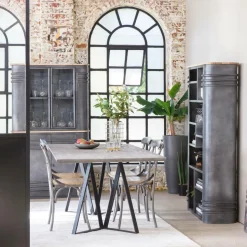 Buffet vitrine en métal Locker