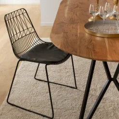 Chaise design en métal noir (lot de 2)