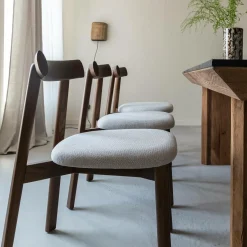 Chaise en bois de frêne foncé et tissu gris Aline (lot de 2)