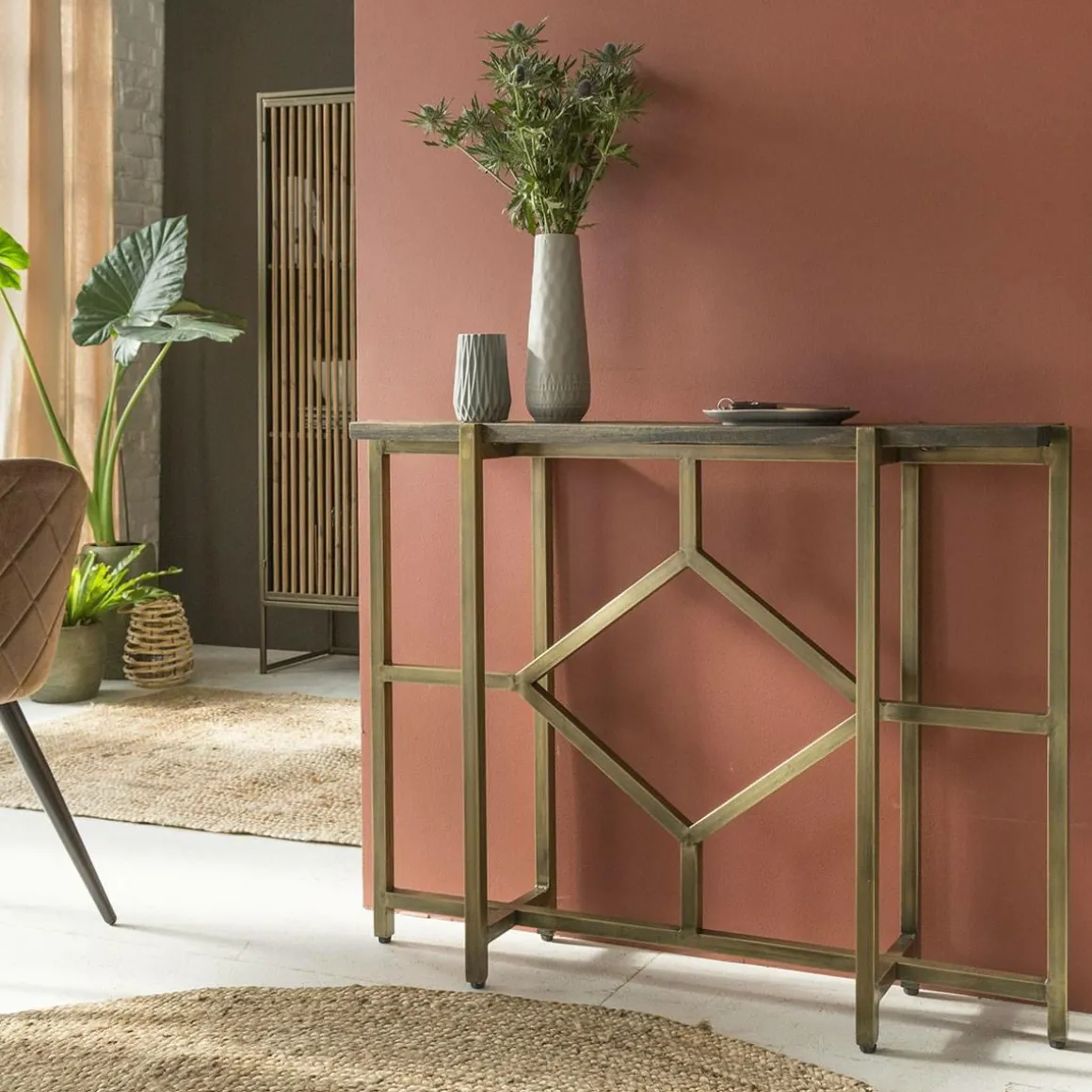 Console en manguier et métal doré Valérie