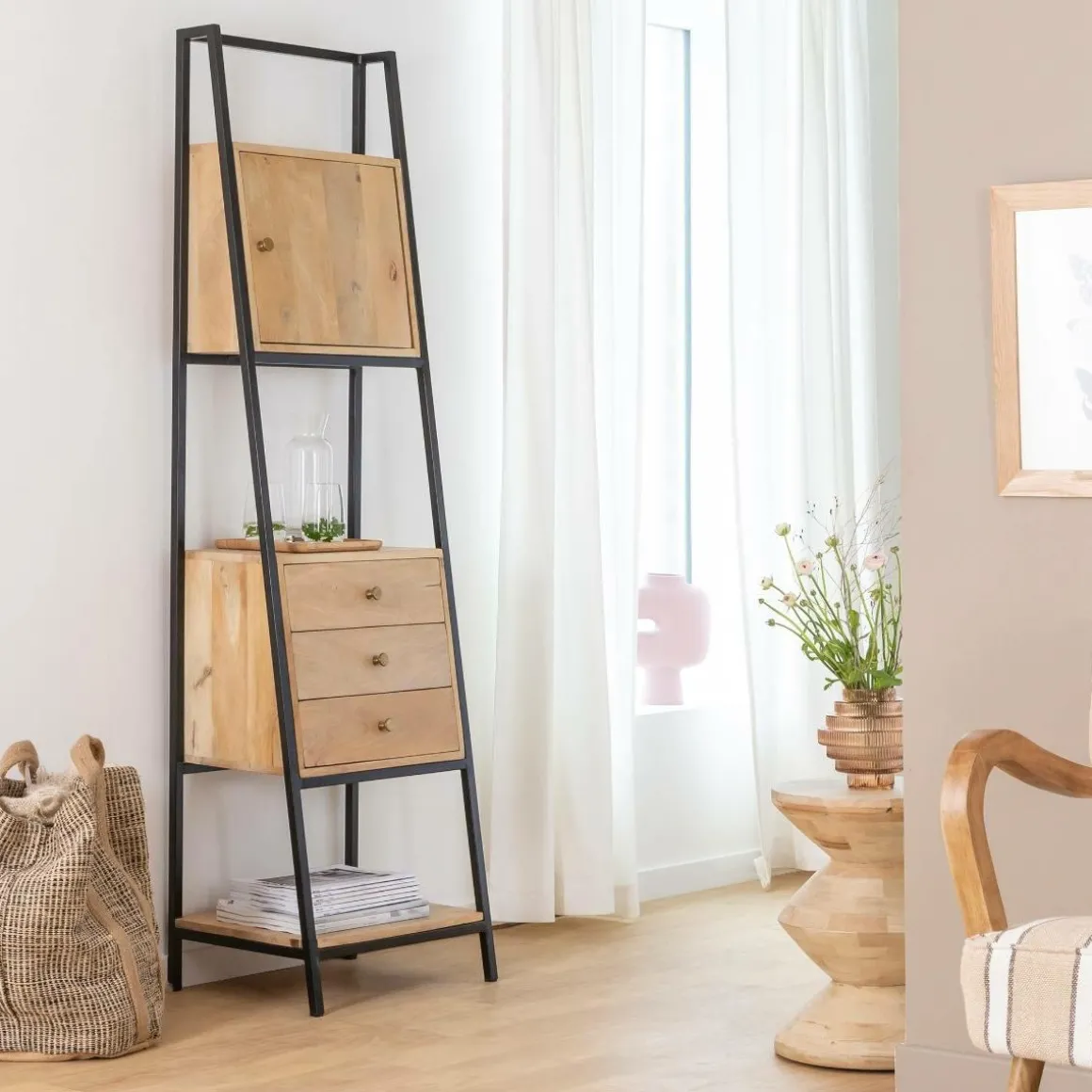 Etagère en bois de manguier et métal Mathieu