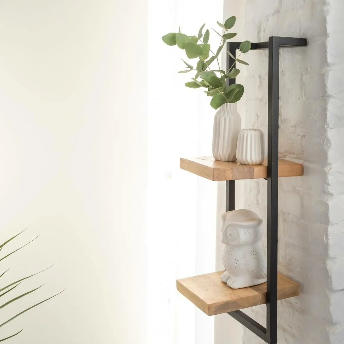 Etagère murale haute en bois de manguier Joie