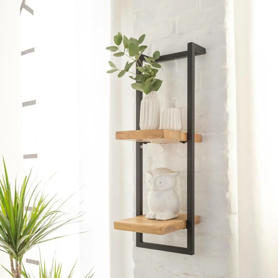 Etagère murale haute en bois de manguier Joie