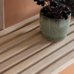 Etagère sur pieds en bois de manguier Tara