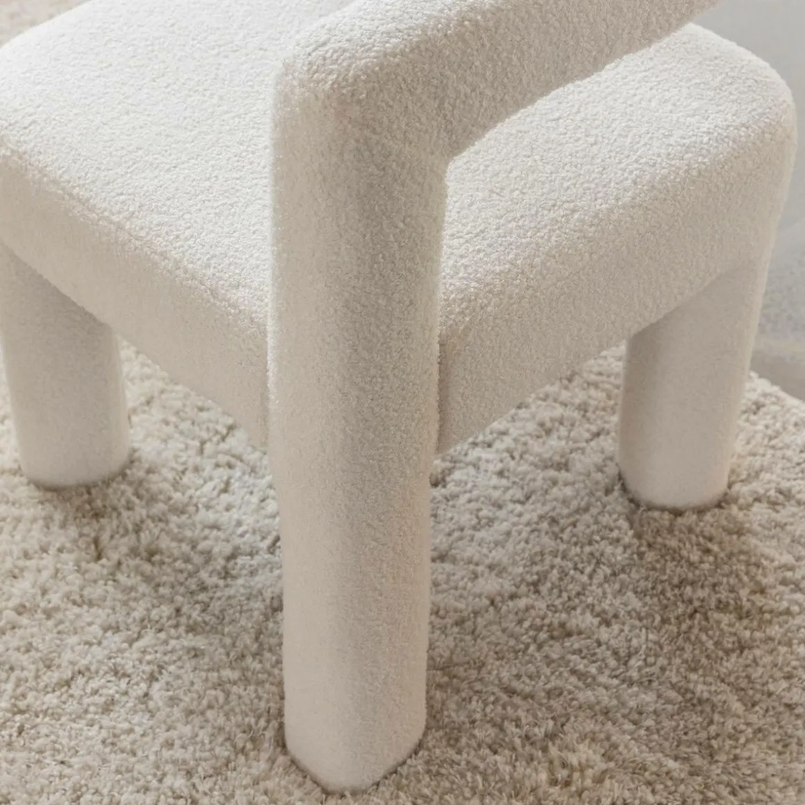 Fauteuil d'angle en tissu bouclette blanc Nora