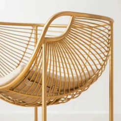 Fauteuil design en métal doré Augustus