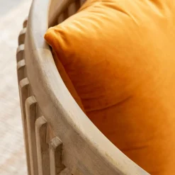 Fauteuil en bois de manguier et velours Térence