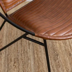 Fauteuil en cuir marron et métal Jaya