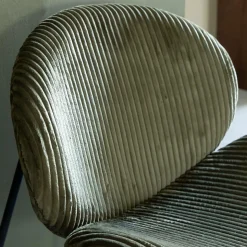 Fauteuil en velours vert Dorian