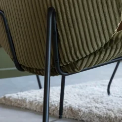 Fauteuil en velours vert Dorian