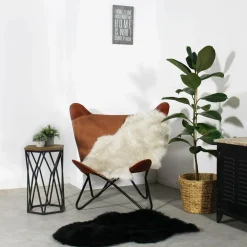 Jeté en fausse fourrure noire