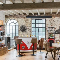 Meuble bar rouge avec plateau en bois de manguier Combi