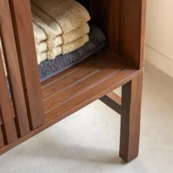 Meuble sous vasque en bois d'acacia et terrazzo Kaelis