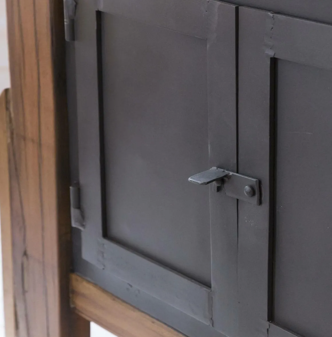 Meuble TV en bois recyclé et métal Hector