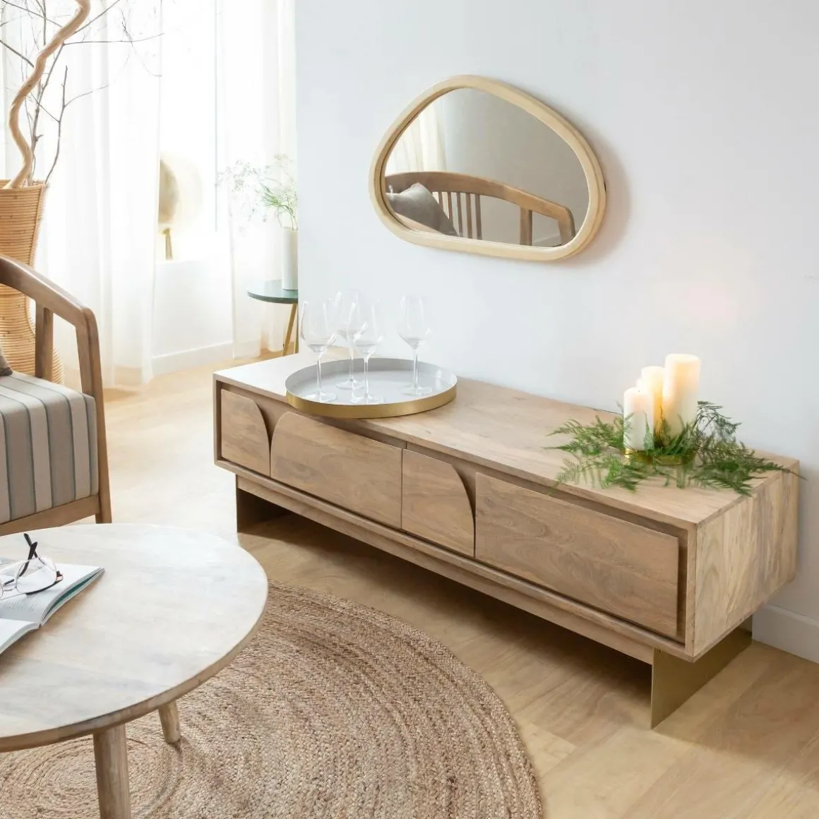 Miroir abstrait en bois de manguier clair Marley