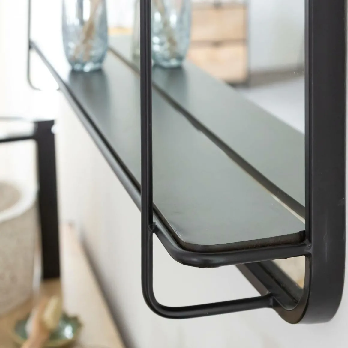 Miroir avec étagère en bois et métal Jill