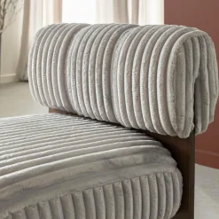 Petit fauteuil carré en velours côtelé et bois d'hévéa gris Eleonor