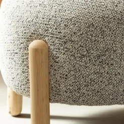 Petit tabouret en tissu bouclette gris Nério