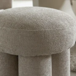 Petit tabouret en tissu écru Toby