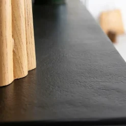 Set de deux consoles en aluminium et métal noir Linda