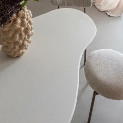 Table à manger nuage en bois effet béton blanc Thomas
