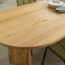 Table à manger ovale en bois d'acacia Elwen