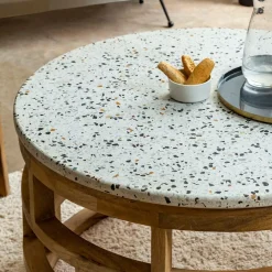 Table basse en bois de manguier et terrazzo Ambrine