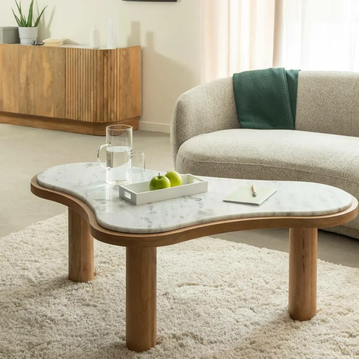 Table basse en bois de manguier et marbre Adler