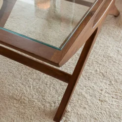 Table basse en bois de manguier et verre Alina