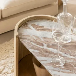 Table basse ovale en bois de manguier et marbre Isabella