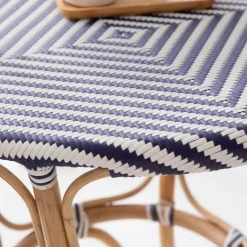 Table de bistrot en rotin Elynne