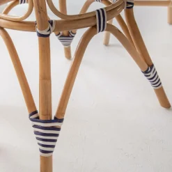 Table de bistrot en rotin Elynne