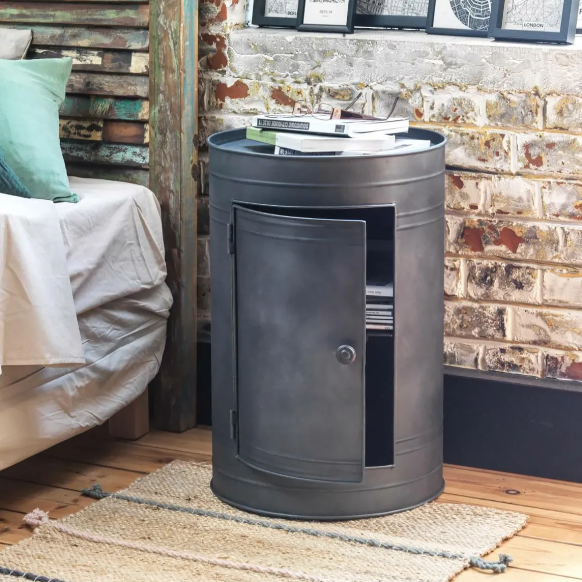 Table de chevet en métal gris Meryl