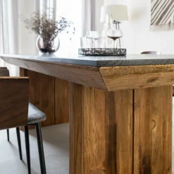 Table à manger en pin recyclé Constance