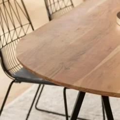 Table à manger ovale en bois d'acacia Ivan