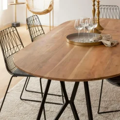 Table à manger ovale en bois d'acacia Ivan