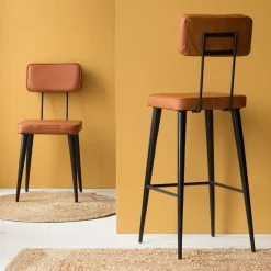 Tabouret de bar en cuir marron et métal noir Victoire