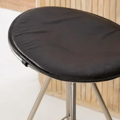 Tabouret de bar en cuir noir et métal Lya