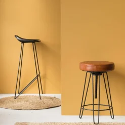 Tabouret de bar en cuir noir Archi